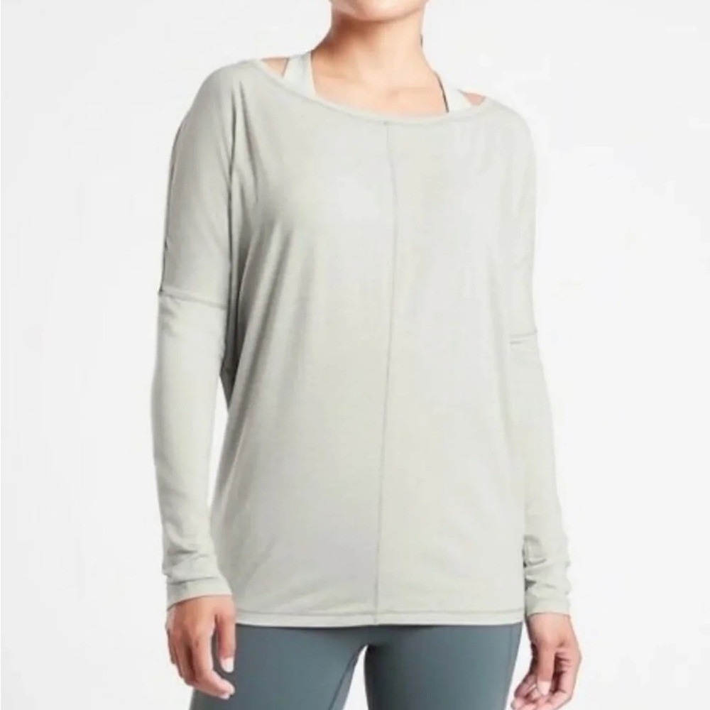 Athleta Essence Long Sleeve Top Grey Boat Neck Oversized Yoga Shirt Large L